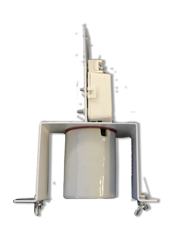 LAMP HOLDER 90 DEG ROUND EARTH LEAD (SUITS SPUN CHINA-HAT) image 0