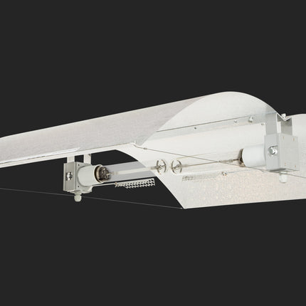 ADJUST-A-WINGS AVENGER SILVER LARGE INC DE HELLION SPINE (LIGHTS NOT INCLUDED) image 0